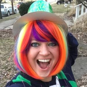 Meet your Posher, Laurabeth